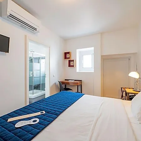 Prata Boutique Hotel 3*