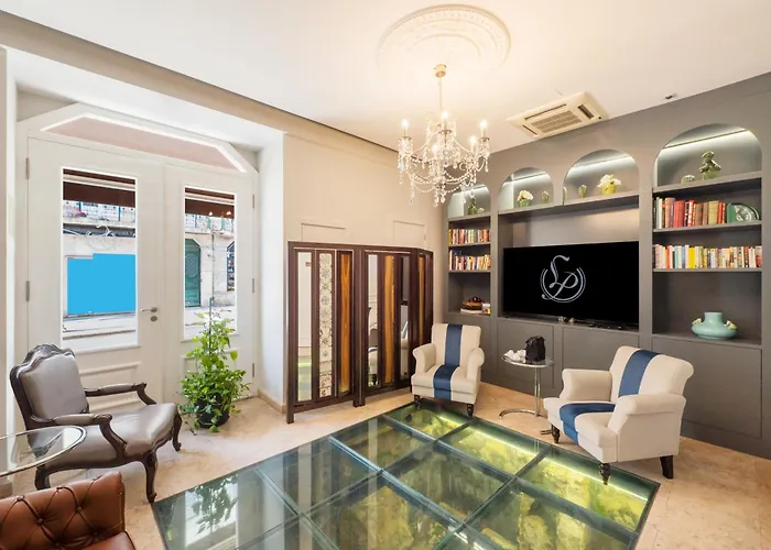 Prata Boutique Hotel 3*