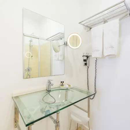 Prata Boutique 3*