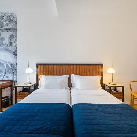 Prata Boutique Hotel 3*