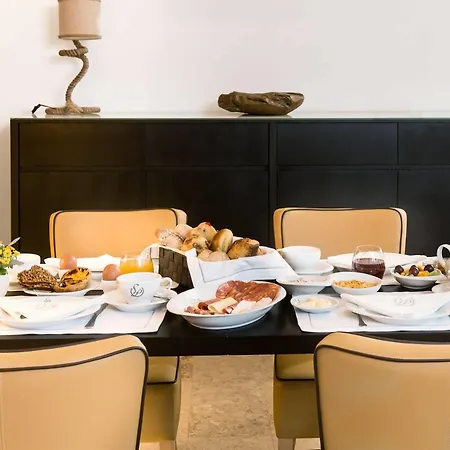 Prata Boutique Hotel 3*